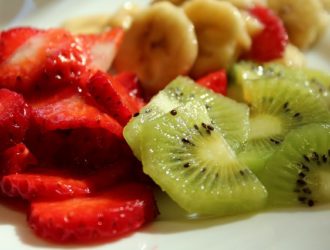 Las 7 mejores frutas para mejorar y prevenir el estre&ntilde;imiento, frutas para el estre&ntilde;imiento, estre&ntilde;imiento, dieta para el estre&ntilde;imiento, dieta saludable, dietas online, dietista online