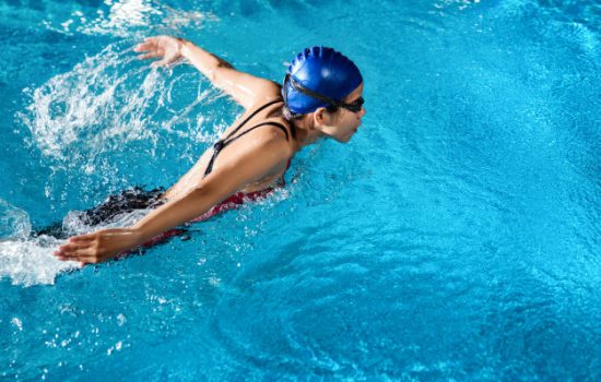 Qué hace la natación en tu cuerpo