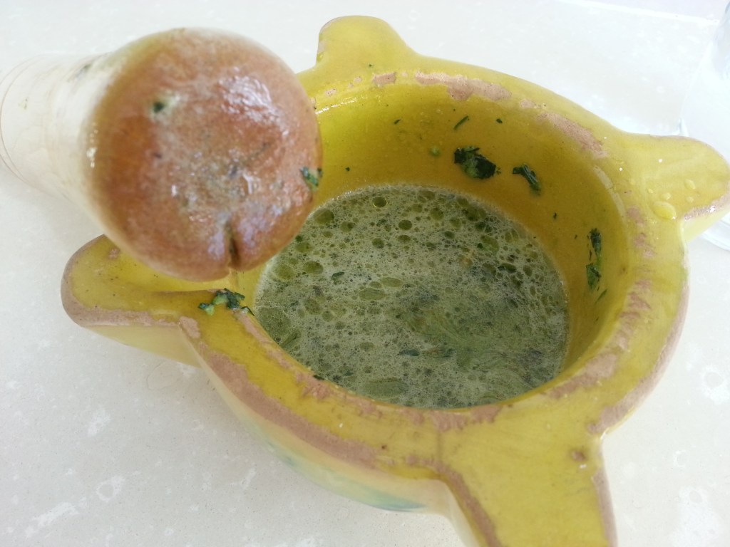 Pescado al horno con cama de verdura Pescado al horno con cama de verdura, recetas para adelgazar, recetas de pescado, recetas light, dietas online