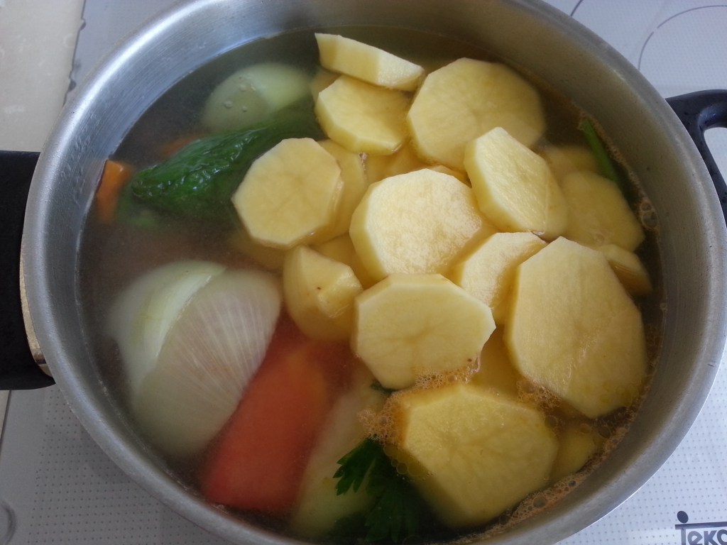 Gazpachuelo Recetas malgueñas, gazpachuelo. recetas de pescado, primeros platos, dieta saludable, recetas fáciles, recetas para adelgazar