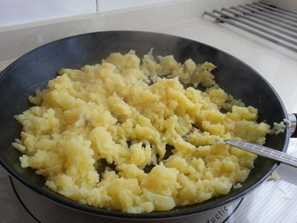 Puré de patatas con espinacas Puré de patatas con espinacas, recetas, recetas de verdura, recetas para adelgazar, recetas light.