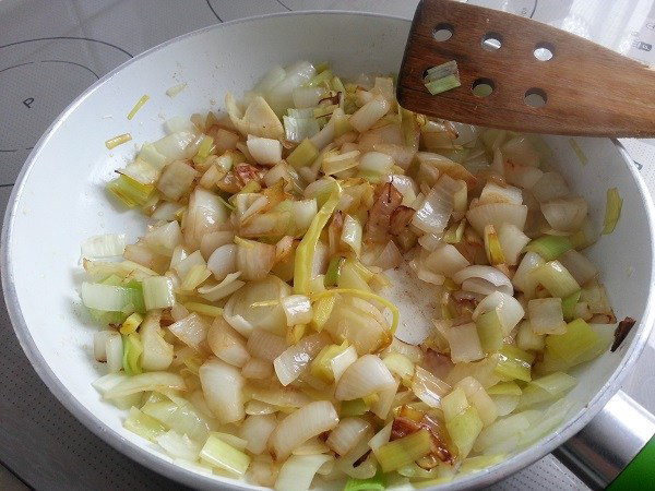 Contramuslos de pollo al txacolí,recetas saludables, recetas para adelgazar, recetas light