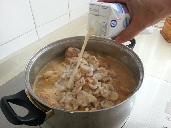 Contramuslos de pollo al txacolí,recetas saludables, recetas para adelgazar, recetas light