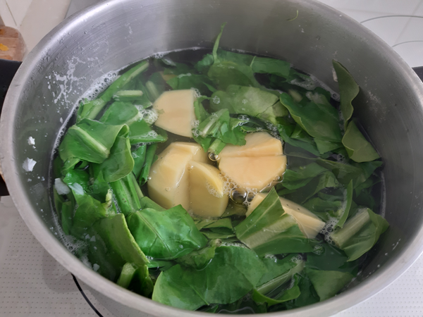 acelgas con patatas al perejil, recetas para adelgazar, recetas ligeras