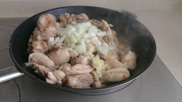 Pollo con patata y manza, recetas de pollo, recetas saludables, recetas para adelgazar, recetas light