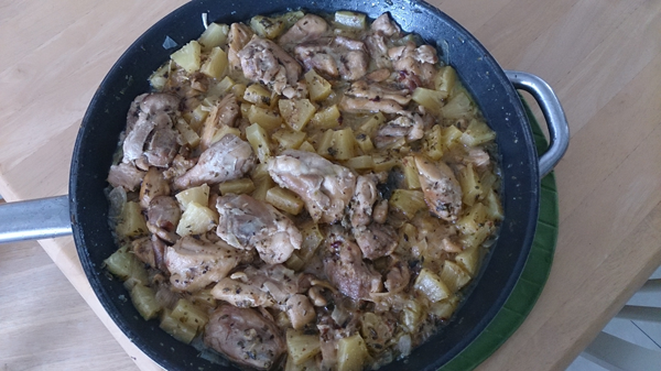 Pollo con patata y manza, recetas de pollo, recetas saludables, recetas para adelgazar, recetas light
