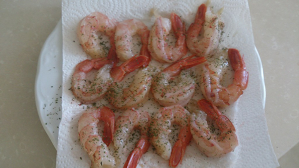 langostinos, tomate, Gazpacho de sandía y langostinos, recetas de sopas frías, sopas frías, recetas para adelgazar, recetas light, dietas online, dietista online