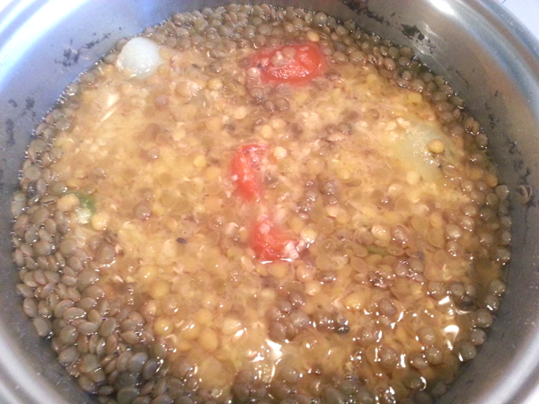 Lentejas con manzana Lentejas con manzana, recetas de lentejas, recetas de legumbres, legumbres