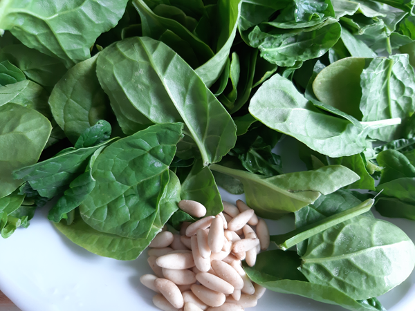 Ensalada templada de espinacas,r