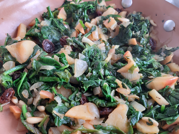 Ensalada templada de espinacas,r