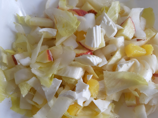 Ensalada de endivias y manzana, recetas de ensalada, recetas light, recetas para adelgazar, dietista online, dietas online