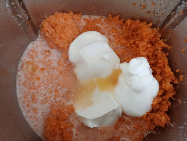 Tarta de zanahoria y naranja para el colesterol Tarta de zanahoria y naranja para el colesterol, recetas para adelgazar, postros saludables, postres bajos en calorías, dietas online, dietista online