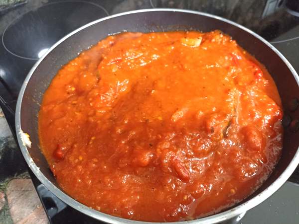 Bonito con tomate dorada a la sal- pescado a la sal, recetas para adelgazar, recetas light. recetas de pescado