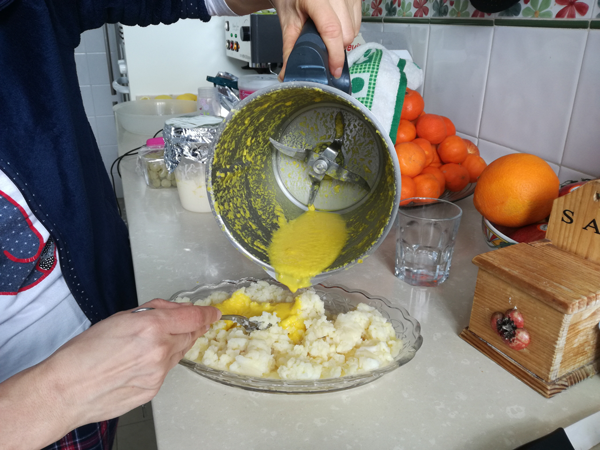 Ensaladilla de patata, salmón y aguacate, recetas de ensalada, recetas light, recetas para adelgazar, dietista online, dietas online