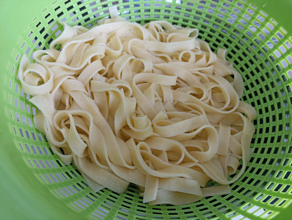 Pasta (cintas) con salsa de calabaza, recetas de pasta, recetas para adelgazar, recetas light, dieta mediterránea, recetas saludables