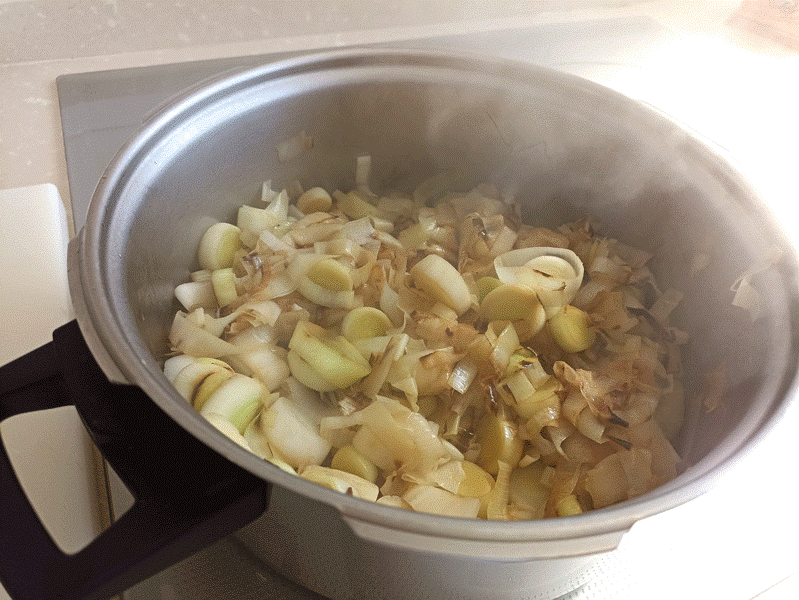 Vichissoyse con salmón, recetas, primeros platos, cremas y purés, recetas ligeras, recetas para adelgazar, recetas saludables, dietista online