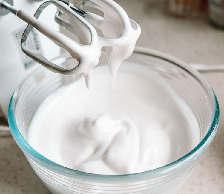 montar claras, Mouse de calabacín, recetas de sopas frías, sopas frías, recetas para adelgazar, recetas light, dietas online, dietista online