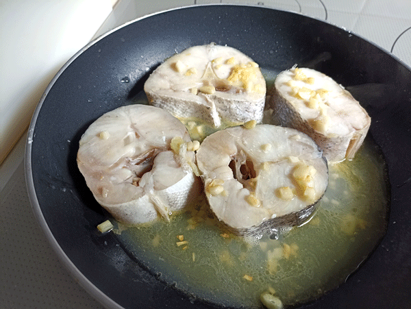 Pescado al limón, recetas de pescado, recetas light, recetas para adelgazar, proteína, recetas fáciles