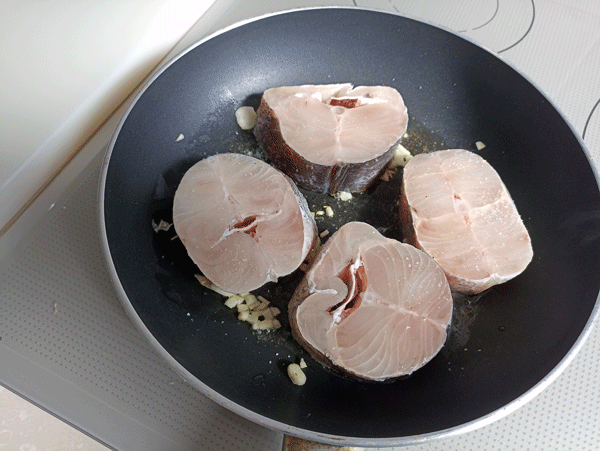 Pescado al limón, recetas de pescado, recetas light, recetas para adelgazar, proteína, recetas fáciles