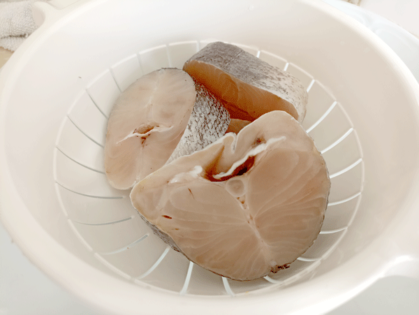 Pescado al limón, recetas de pescado, recetas light, recetas para adelgazar, proteína, recetas fáciles