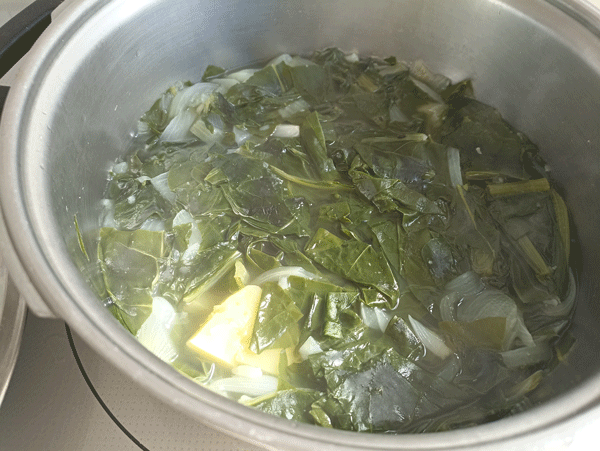 Hervido de acelgas con patata, recetas vegetarianas, recetas saludables, recetas de verdura, recetas para adelgazar, recetas light, cenas ligeras