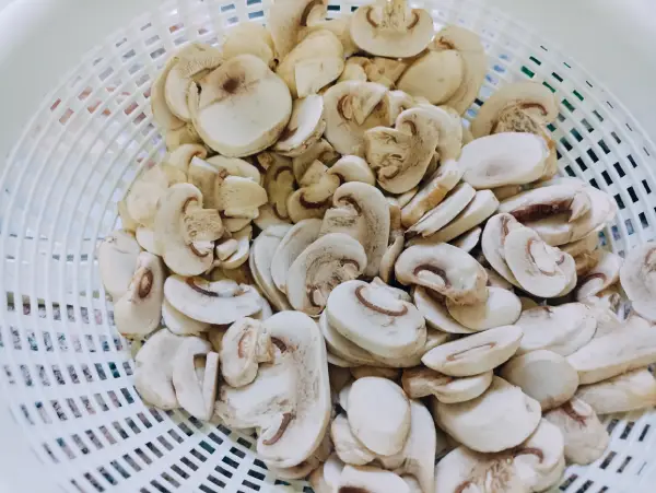 Crema de champiñones, recetas ligeras, cremas y purés, recetas de verdura, recetas para adelgazar, recetas light