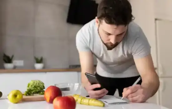 Consulta de nutrición online por videollamada con dietista y plan de hábitos en casa