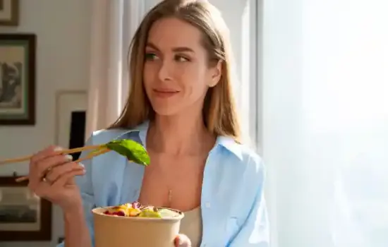 Consejos para comer sano (sin dieta): 8 hábitos que disparan tu energía y tu salud