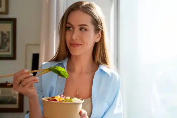 Consejos para comer sano (guía práctica) Consejos para comer sano (sin dieta): 8 hábitos que disparan tu energía y tu salud